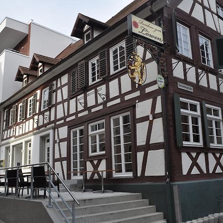 Hotel Zum Lowen Лар Екстериор снимка